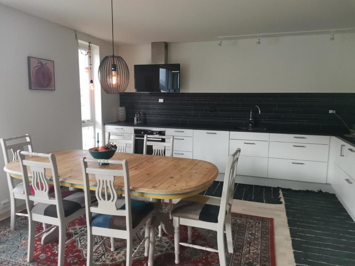 Karlotte'S Apartment Ballstad Zewnętrze zdjęcie